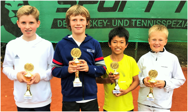 Junioren U12: Linus Rademacher, Louis Richard, Shin Ryota und Justus Schmidt